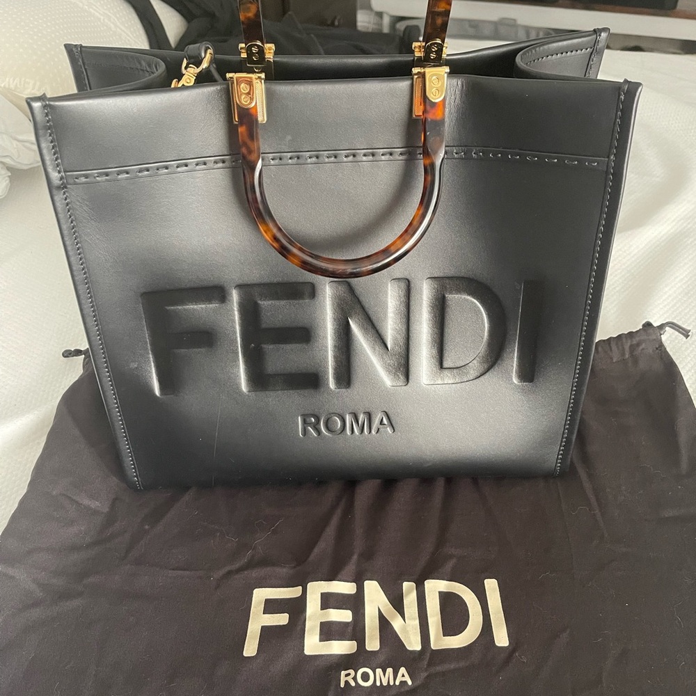 Fendi Sunshine Medium Tote